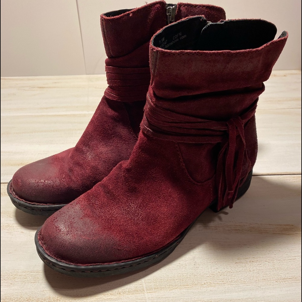 Born Cross Bootie Shoes Distressed size 7 1/2